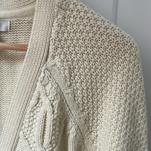Cream grandpa sweater - Picture 4 of 12